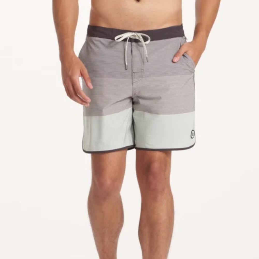 Vuori Cruise Board Shorts 7"